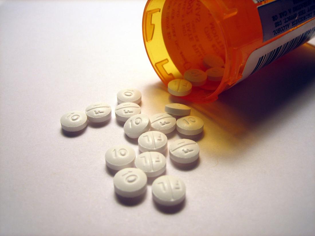 Escitalopram: Uses, side effects, warnings, and interactions